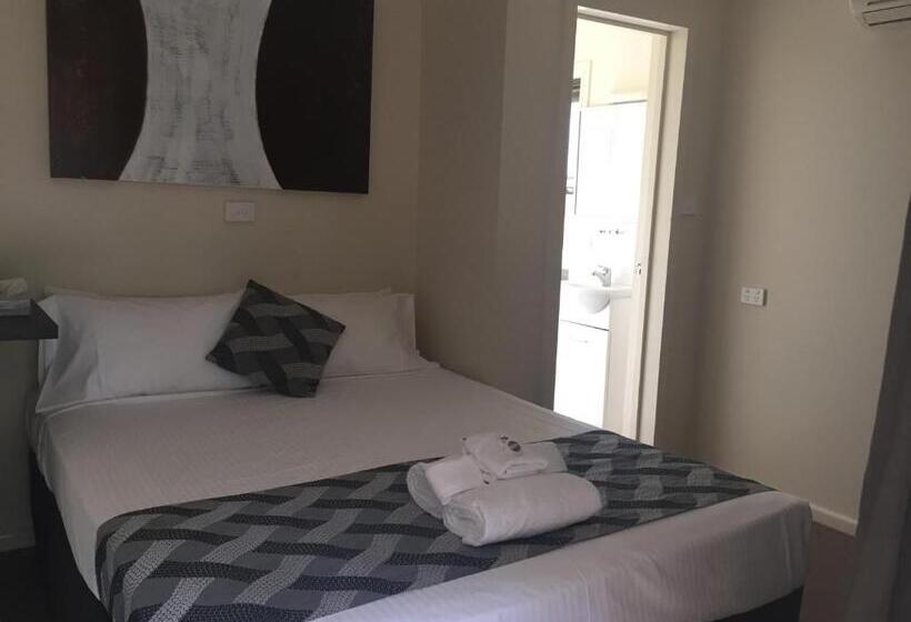 带海景的标准房, Narimba Motel