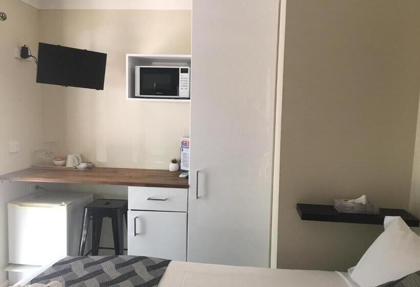 带海景的标准房, Narimba Motel