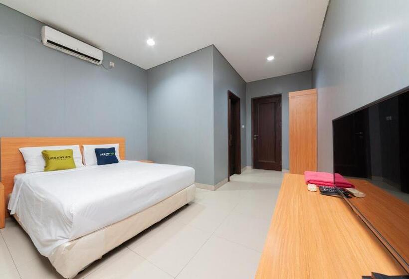 Номер Superior, Reddoorz Plus @ Kelapa Dua Kebon Jeruk
