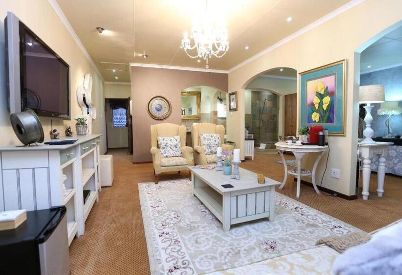 套房, Shangri La Manor