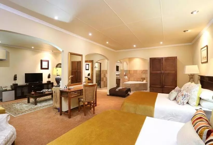 سوییت سوپریور, Shangri La Manor