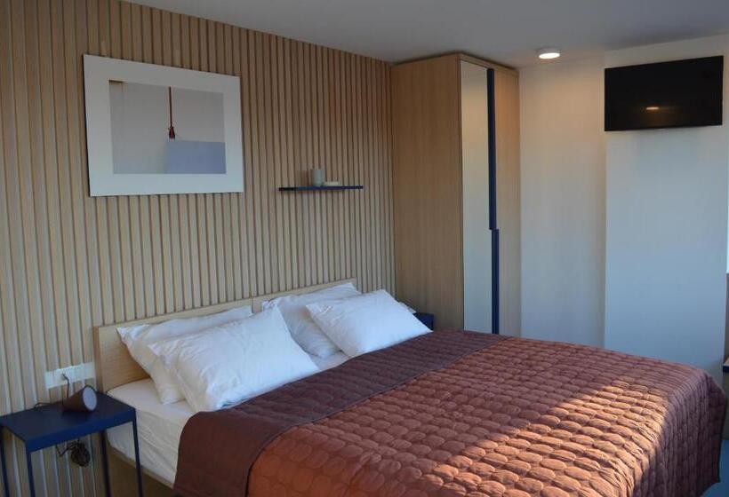 اتاق لوکس, Tower Rooms