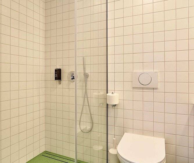 اتاق سوپریور با چشم‌انداز دریا, Tower Rooms