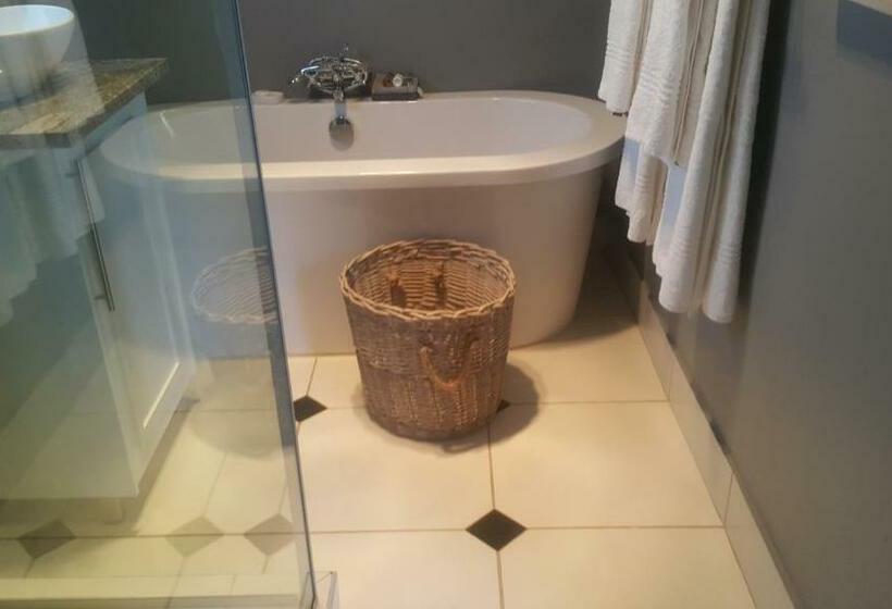 غرفة سوبيريور ذات إطلالة, Upper House Guesthouse