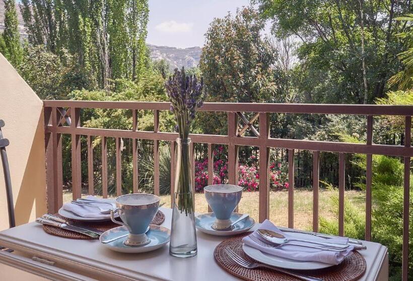 Номер Deluxe, Upper House Guesthouse