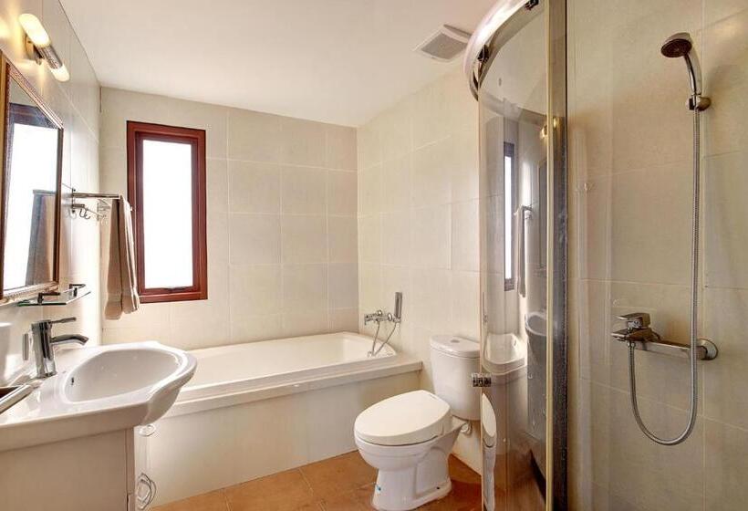 Svit med Jazuzzi, Puri Sabina Bed & Breakfast