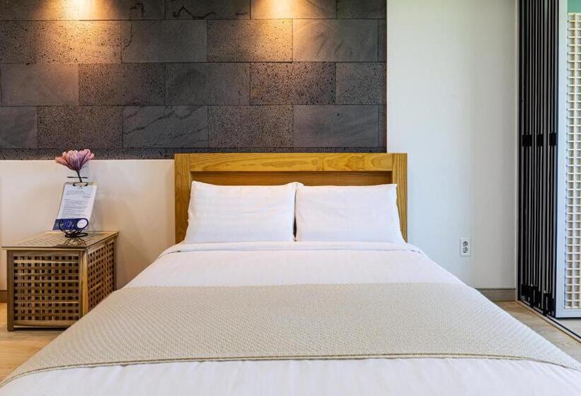 Habitació Quàdruple Estàndard Vista Mar, Sun And Moon Resort