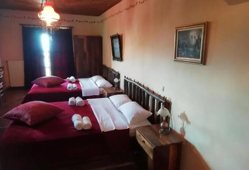 スタンダードシティビュールーム, Iaspis Guesthouse
