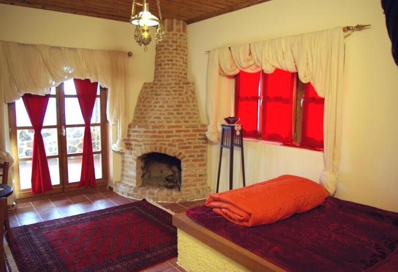 חדר סטנדרט נוף לעיר, Iaspis Guesthouse