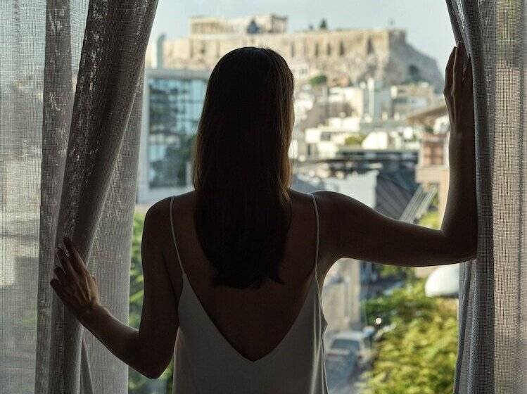 جناح ديلوكس مع إطلالات, Monastik Living In Athina