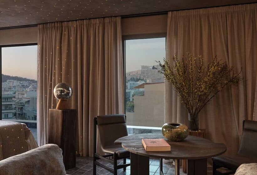 Пентхаус Люкс, Monastik Living In Athina
