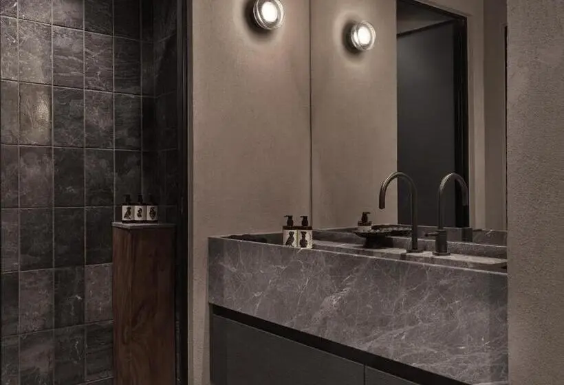 Deluxe-sviitti näköalalla, Monastik Living In Athina