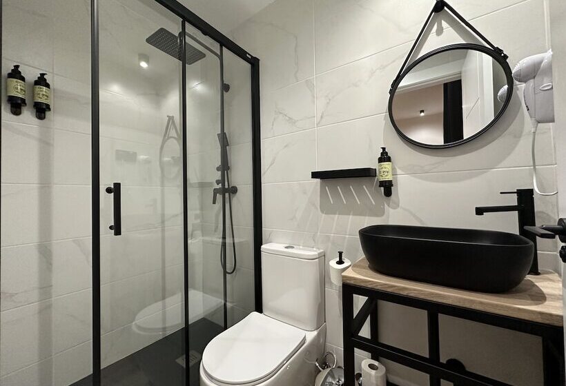 اتاق سوپریور, Cc Opera Suites