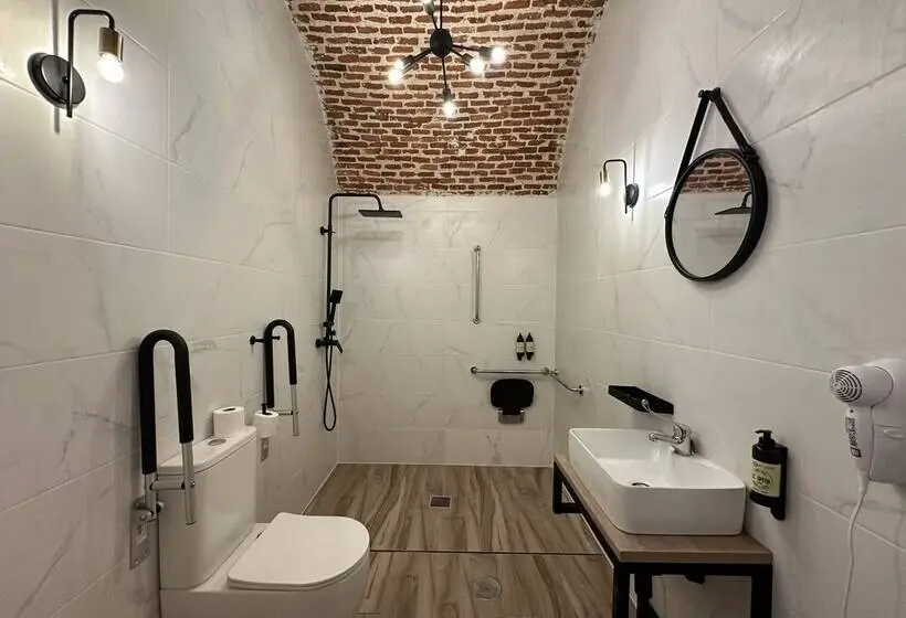 اتاق استاندارد, Cc Opera Suites