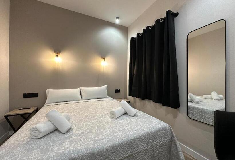 اتاق اکونومی, Cc Opera Suites