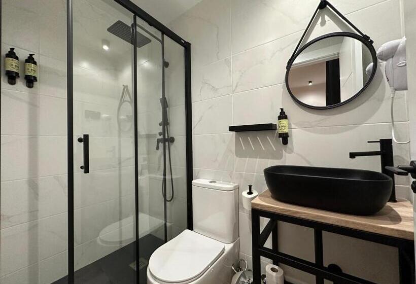 اتاق سوپریور, Cc Opera Suites