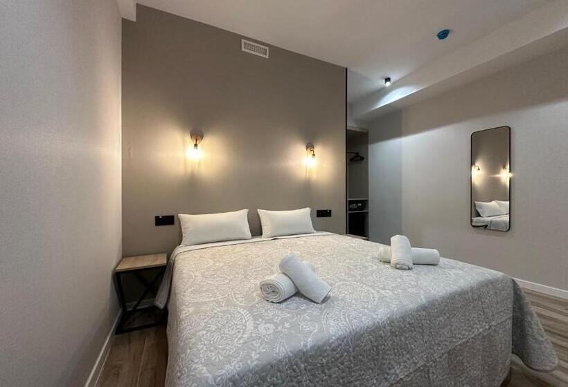 اتاق سوپریور, Cc Opera Suites