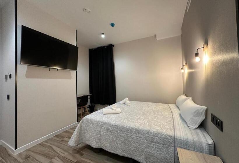 اتاق سوپریور, Cc Opera Suites