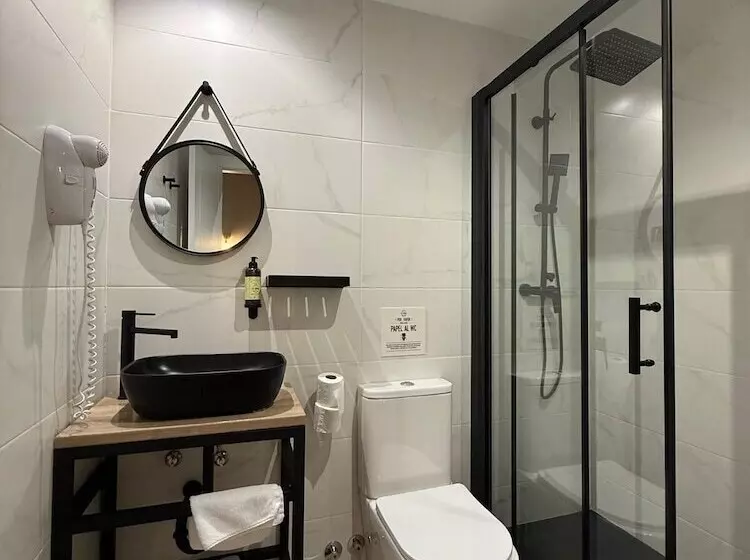 اتاق سوپریور, Cc Opera Suites