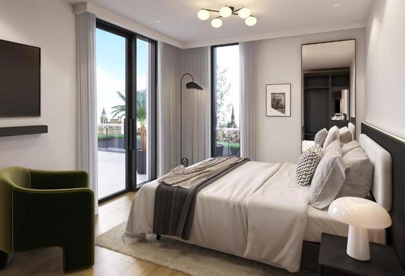 발코니 디럭스 룸, The Store