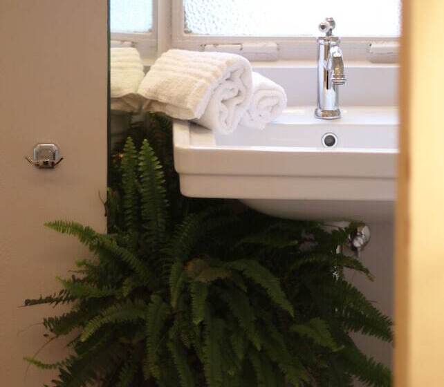 اتاق استاندارد یک نفره, Corsini Tintori