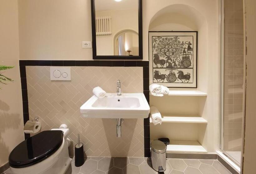 اتاق سوپریور, Corsini Tintori