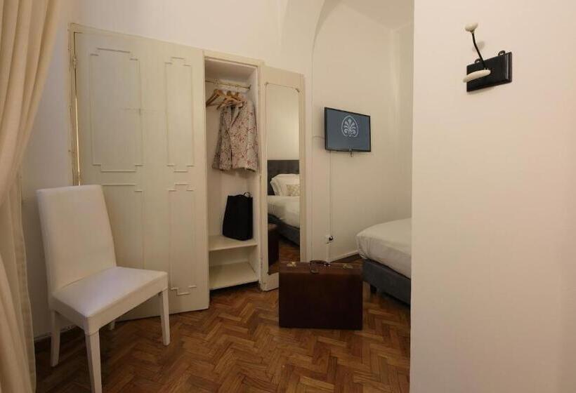 اتاق استاندارد یک نفره, Corsini Tintori