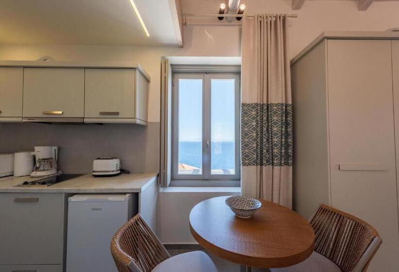 스위트, Sampatiki Suites 4 Star Seaview Luxury Suites With Breakfast And Spa Opened 2024