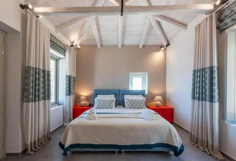 スイート, Sampatiki Suites   4 Star Seaview Luxury Suites With Breakfast And Spa   Opened 2024