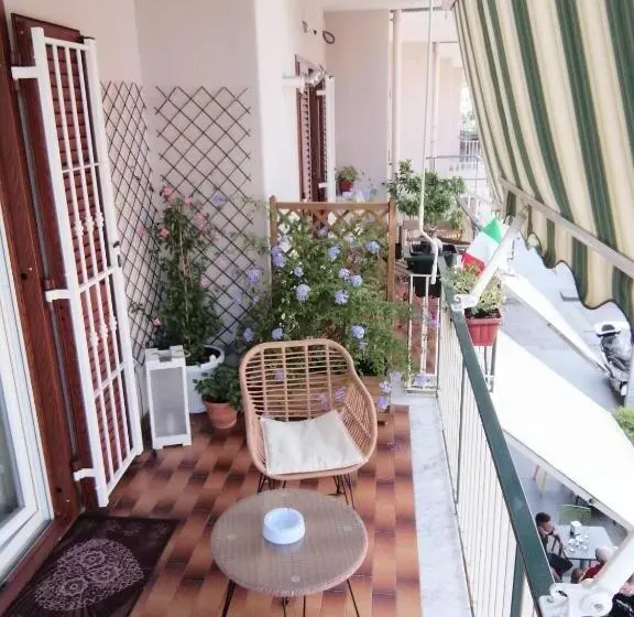 Deluxe-huone Parveke, Ermes Rooms B&b