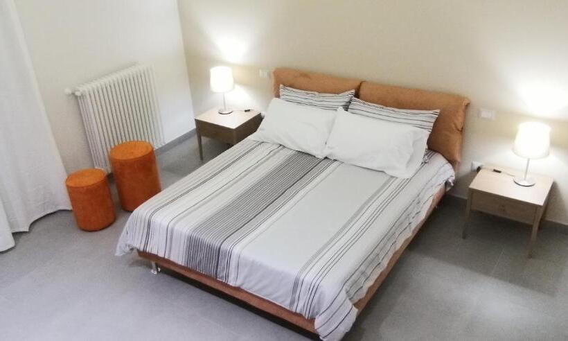 Номер Deluxe с Балконом, Ermes Rooms B&b