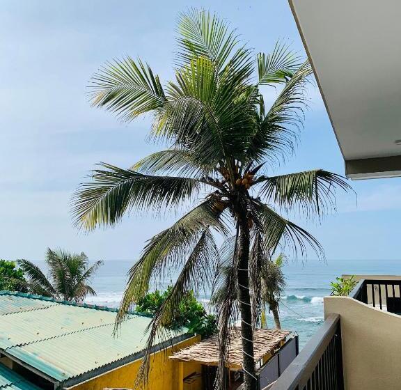 발코니 디럭스 룸, Funky