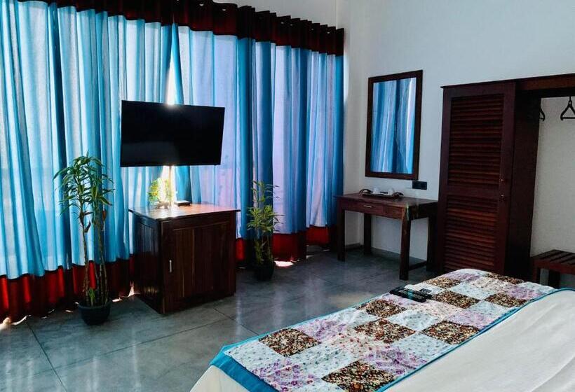 디럭스 룸 바다 전망, Funky