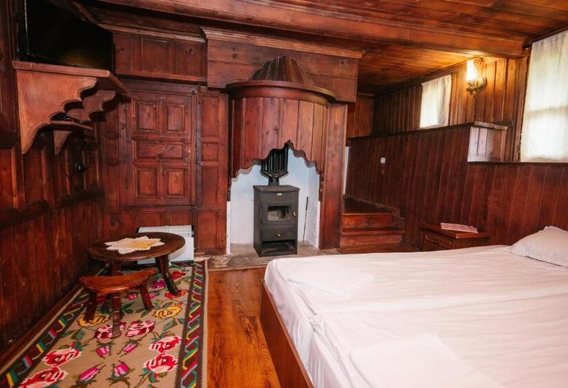 חדר אקונומי, Kodjamanova House