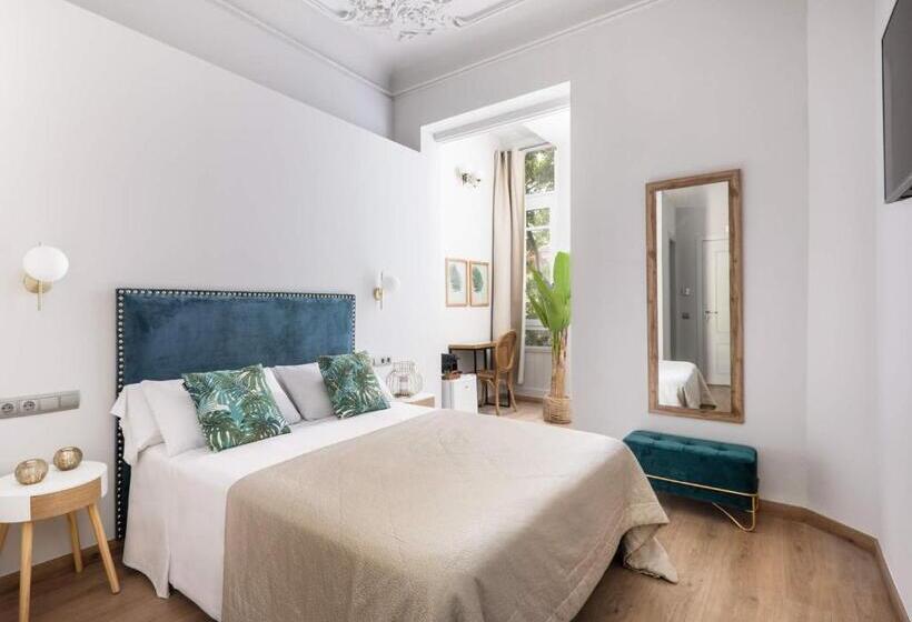 اتاق استاندارد با چشم‌انداز باغ, La Maison De Barcelone