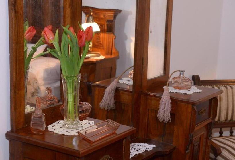 スーペリアースイート, Levendula Porta és Pajtaszínház