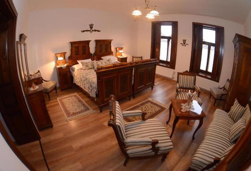 スーペリアースイート, Levendula Porta és Pajtaszínház