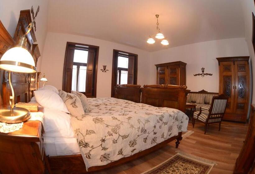 スーペリアースイート, Levendula Porta és Pajtaszínház