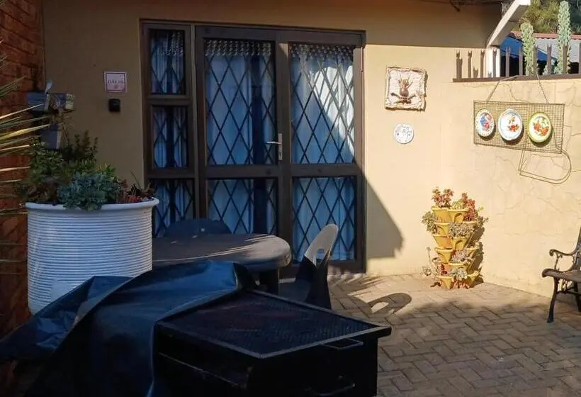 Standard-huone, The Flower Guest House