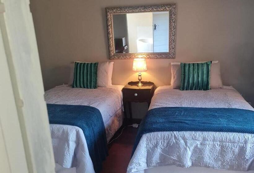 Номер Стандарт, The Flower Guest House