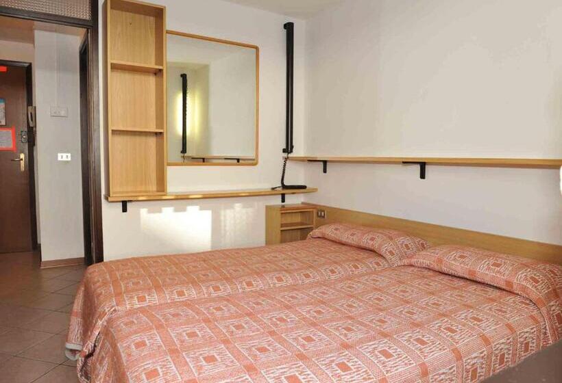 شقة غرفة واحدة, Tonale 3