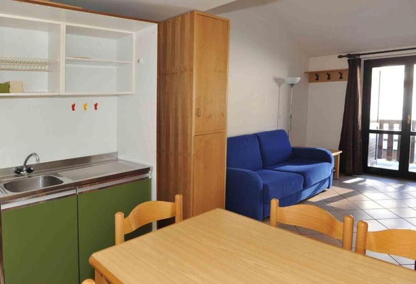 شقة غرفة واحدة, Tonale 3