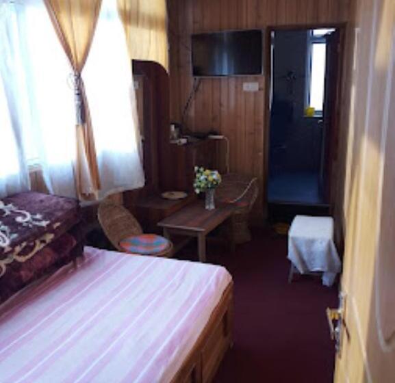 Номер Deluxe, Darjeeling Inn , Darjeeling