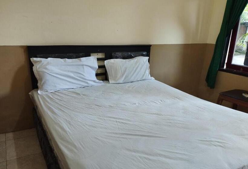 Номер Deluxe, Oyo 93657 Puri Batu Bolong