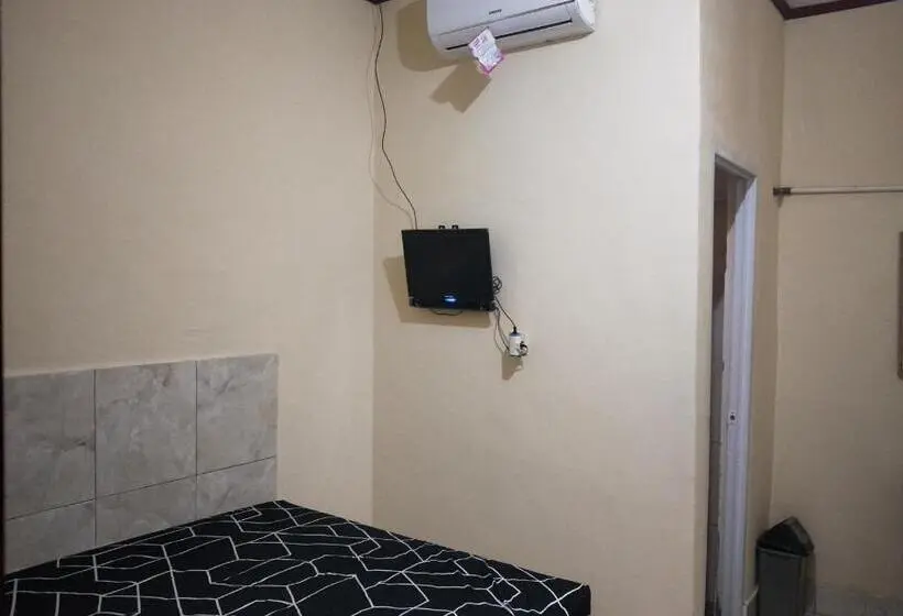デラックスルーム, Oyo 93666 Lestari Homestay