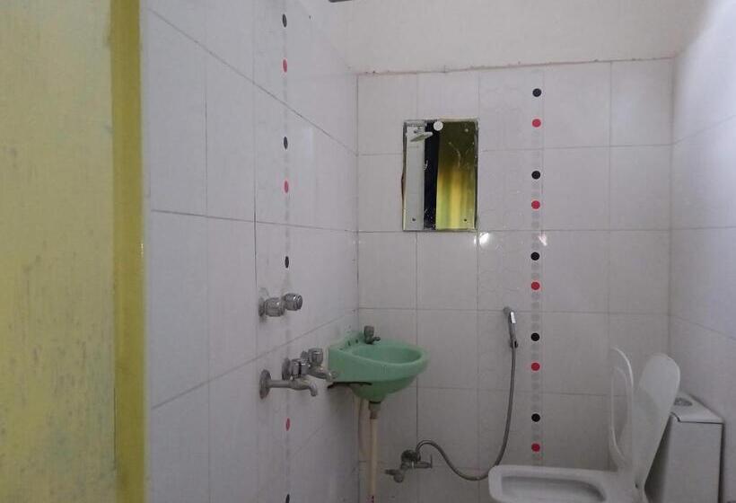 חדר סטנדרט, Krishna Paying Guest House