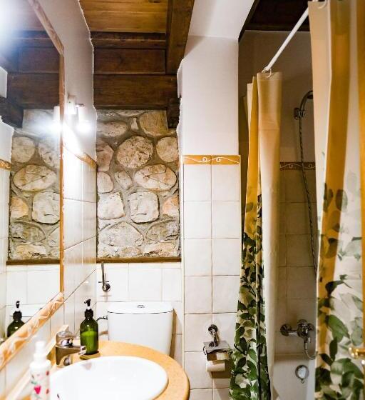 חדר קלאסי לשלושה, Posada La Estela Barros