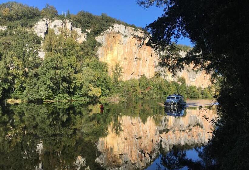 غرفة قياسية مطلّة علي الحديقة, La Maison De Ganil