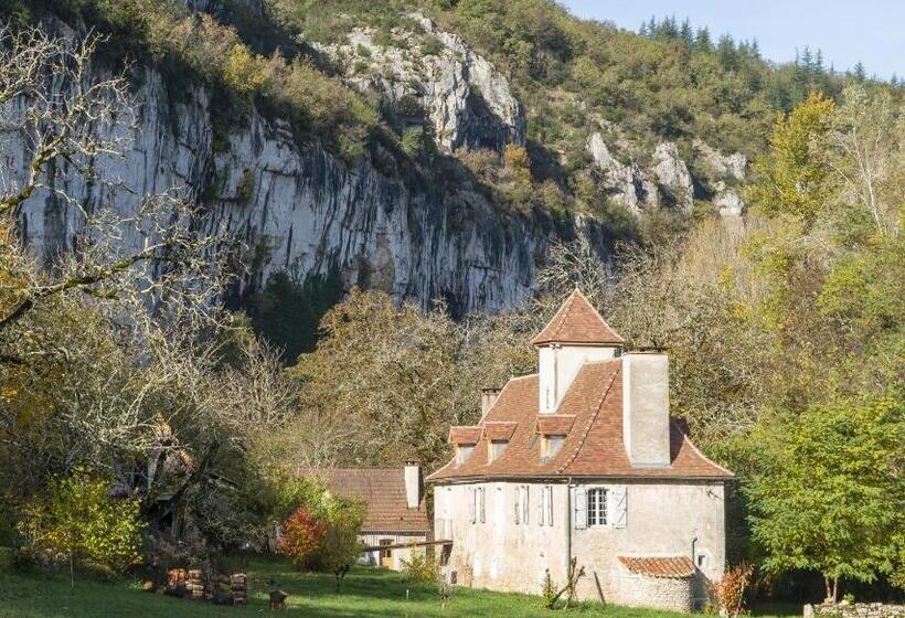 غرفة عائلية, La Maison De Ganil