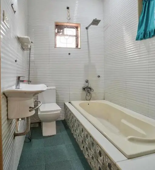 Superior-villa 1 Makuuhuone, Lacasita Villas & Cottages Near Anjuna Beach & Shiva Valley